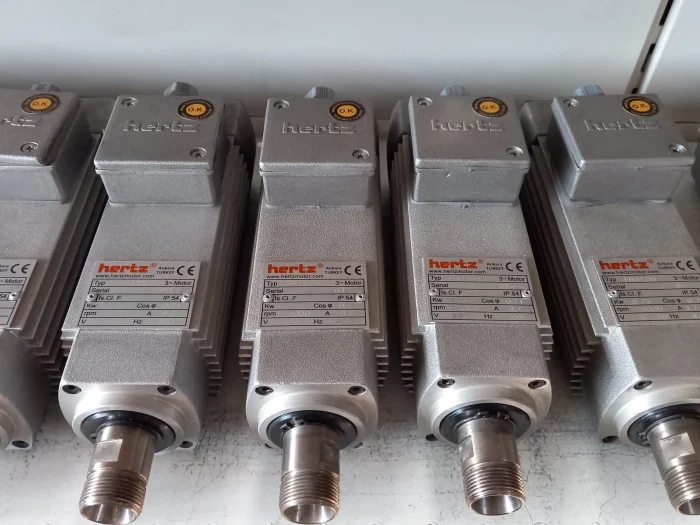 0.75 Kw Hertz Spindle Motor Er16 18000 RPM 220/380 / HMA95 - Görsel 3